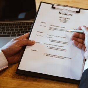 Resume Reviewing - Career Coaching for Newcomers